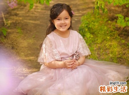 萱字搭配寓意好的好听女孩名字
