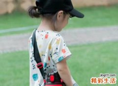 带墨的女孩名字