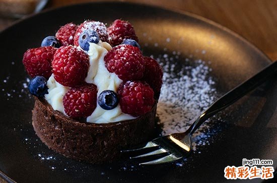 自己生日低调句子简短