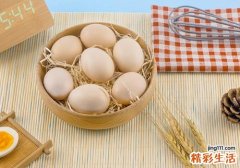 鸡蛋可以喝草莓一起吃吗 吃草莓鸡蛋有什么好处