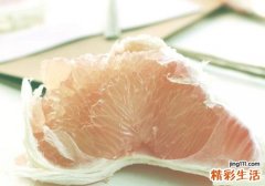 柚子和葡萄可以一起吃吗 柚子和葡萄怎么一起吃