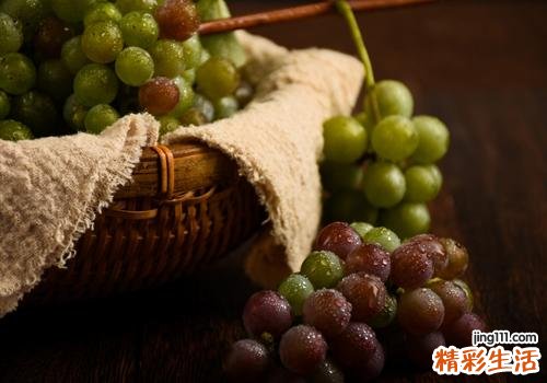 产妇吃葡萄会回奶吗 人流后能不能吃葡萄