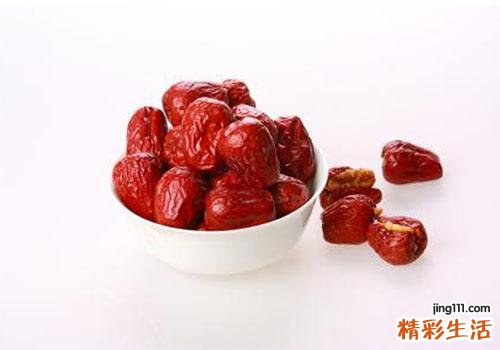红枣有什么功效 吃红枣要注意什么