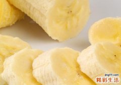 香蕉煎饼怎么做 做香蕉煎饼有什么窍门