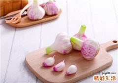 大蒜和鸡蛋能一起吃吗 大蒜一次吃多少
