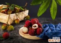 荔枝泡盐水有什么好处 荔枝泡盐水要泡多久