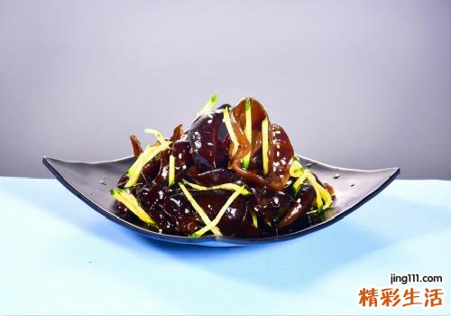 凉拌木耳能隔夜吃吗 凉拌木耳能放多久