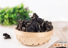 木耳煮久了有毒吗 煮木耳前要泡多久