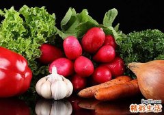 炒菜先放蒜还是后放
