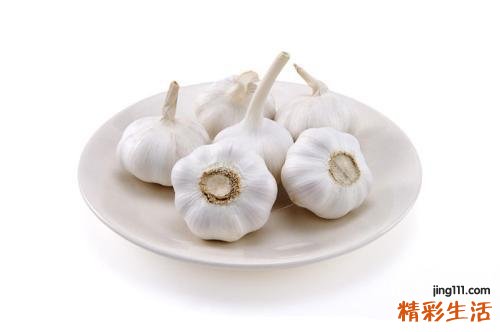 夏天吃大蒜有什么好处 夏天吃大蒜有哪些好处