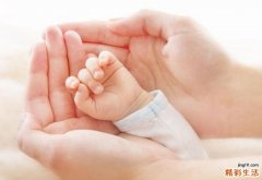 坐月子禁忌事项 产妇不可洗头、刷牙？不注意这些禁忌易留后遗症！
