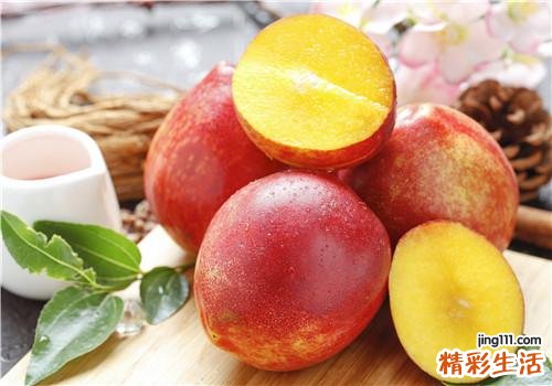 吃桃子要削皮吗 桃子怎么吃最好