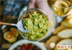 宝宝吃牛油果怎么吃 牛油果婴儿辅食要蒸熟吗