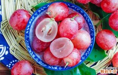菠萝蜜和葡萄能一起吃吗 吃菠萝蜜不能吃什么