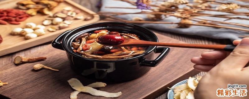 瘦肉木耳红枣汤怎么做 木耳红枣瘦肉汤有什么营养