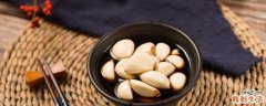 腊八蒜为什么不绿 怎样泡腊八蒜又绿又脆
