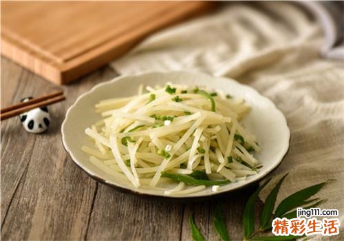 土豆丝炒鸡蛋有毒吗 土豆丝炒鸡蛋的做法