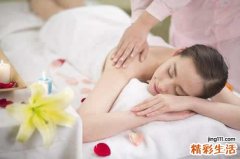 大便黑色是排毒吗