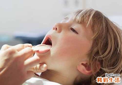 扁桃体发炎反复发烧39度怎么退烧 不仅仅退烧这么简单