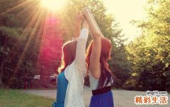 体内缺维生素D 老人易摔跤