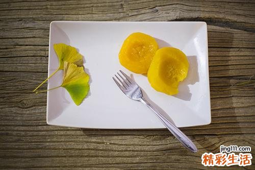 冻黄桃煮多久 冻黄桃煮罐头煮多久