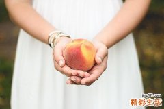 发烧能吃黄桃罐头吗