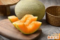 哈密瓜一次吃多少 哈密瓜什么人不能吃