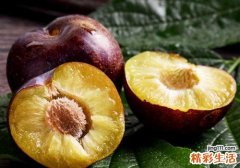 李子吃了有什么好处 李子和什么一起吃效果好