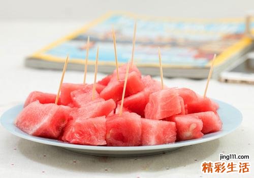 西瓜和蓝莓能一起吃吗 西瓜和蓝莓怎么吃最好