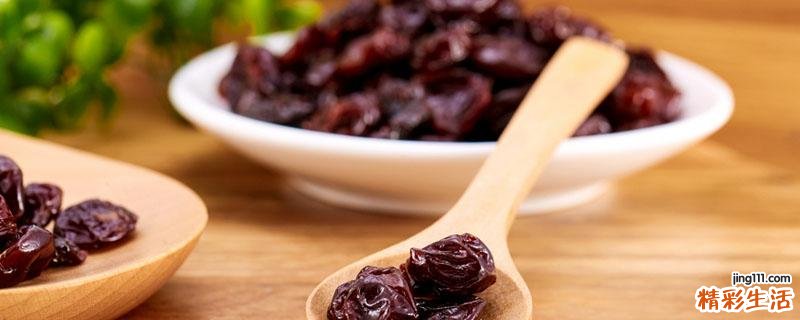 野生蓝莓干泡水很红正常吗 蓝莓干泡水有什么功效
