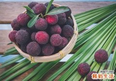 杨梅和绿豆汤可以一起吃吗 杨梅千万别和这些东西一起吃