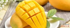 绿芒果硬硬的怎么吃 绿芒果硬硬皮可以吃吗
