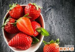 孕妇吃草莓有什么好处 孕妇吃草莓的注意事项