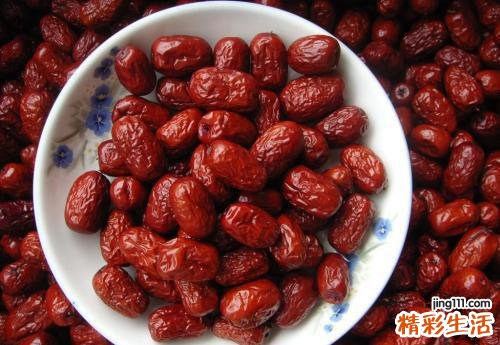 生吃红枣有什么好处 生吃红枣的好处