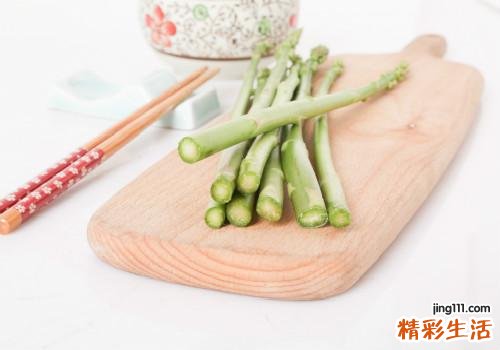 芦笋要水里焯一下吗 芦笋焯水有什么好处