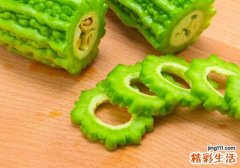 洋葱和苦瓜能一起吃吗 洋葱和苦瓜凉拌的做法