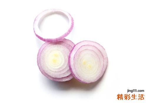 凉拌洋葱可以过夜吃吗 洋葱生吃好还是熟吃好