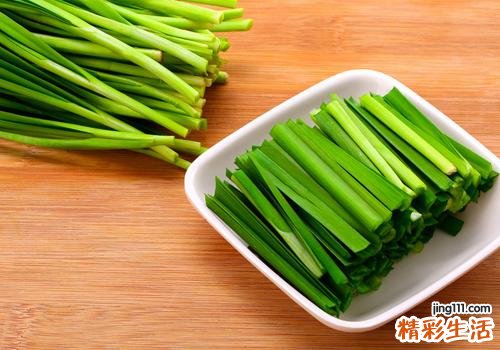 吃韭菜有什么好处 韭菜和什么一起吃最好
