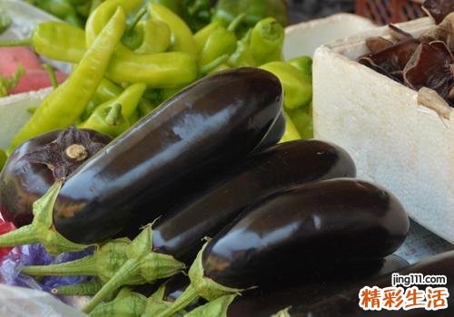 茄子里面的籽发黑能吃吗 如何预防茄子切开后变黑