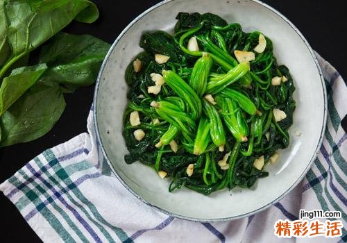 韭菜和菠菜能同时吃吗 菠菜不能和什么一起吃