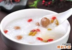 老人胃不好吃什么养胃 喝4种粥养胃最好