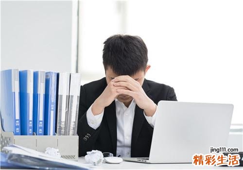 男人出汗多是什么原因 男人晚上睡觉出虚汗正常吗