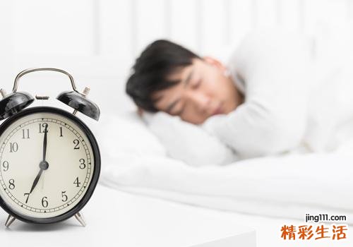 为什么晚上老是出汗 晚上睡觉出汗怎么办