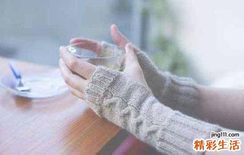 女人宫寒会有哪些表现 女人宫寒的后果