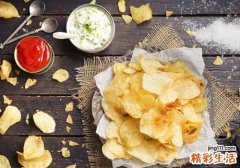 坐月子可以吃薯片吗 坐月子吃了薯片会怎样