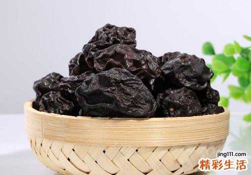 坐月子可以吃西梅吗 坐月子吃西梅注意事项