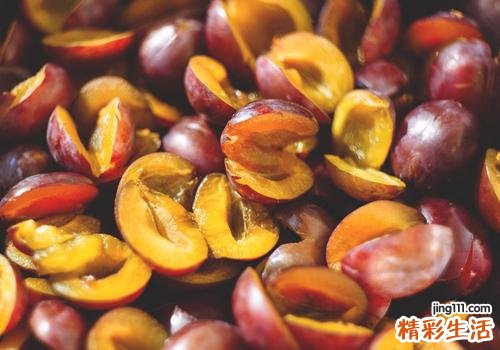 西梅可以空腹吃吗 空腹吃西梅会怎样