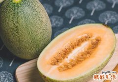 吃完小龙虾可以吃哈密瓜吗 小龙虾和哈密瓜一起吃会怎样