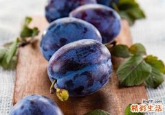 李子和豆浆能一起吃吗 李子和豆浆一起吃会怎样
