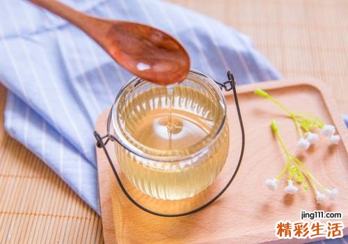 椰子粉可以加蜂蜜吗 蜂蜜可以和椰子粉一起吃吗